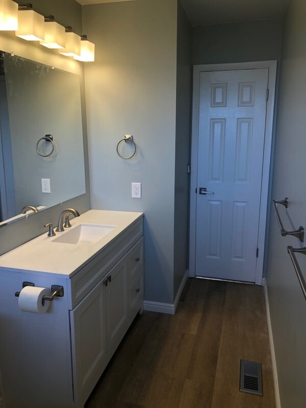Photo - 1865 Ribbonwood Dr W