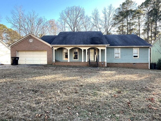 Building Photo - River North Country Club