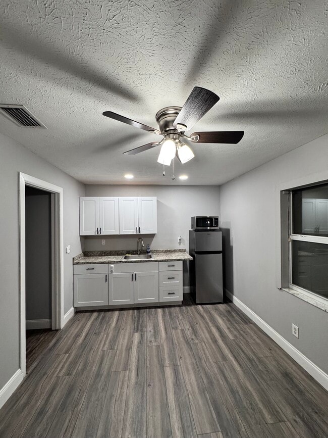 Photo - 7724 Brettonwood Dr Unit 2