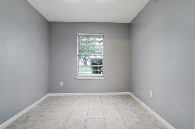Photo - 12346 Huntington Venture Dr
