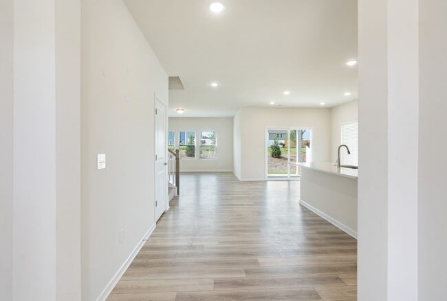 Photo - Perfect Mebane rental with 5 bedrooms and ...