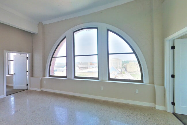 Textile Apartments