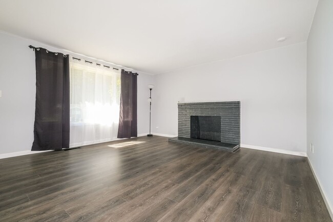 Photo - Comfort and Convenience Meet in this 4 Bedroom Burien Home.