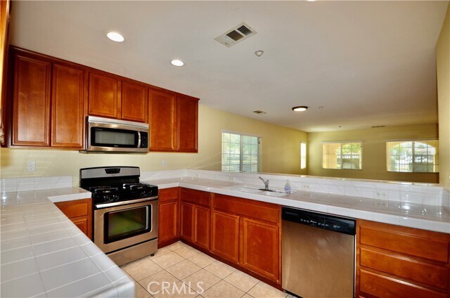 Photo - 25798 Iris Ave