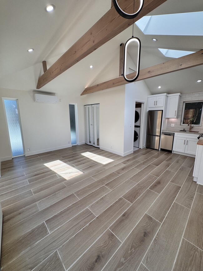 Open floor plan, Newly designed - 7364 W 83rd St House