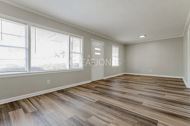 Photo - 4346 Pinebrook Dr