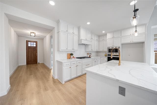 Photo - 3011 Whitby St