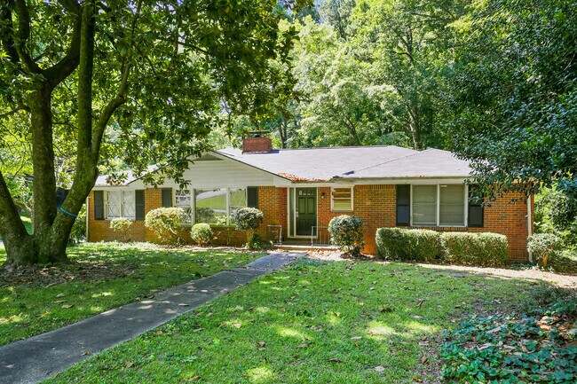 Photo - 645 Pauley Pl NE House