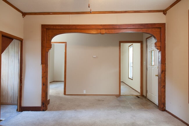 Photo - 1115 19th Ave NE