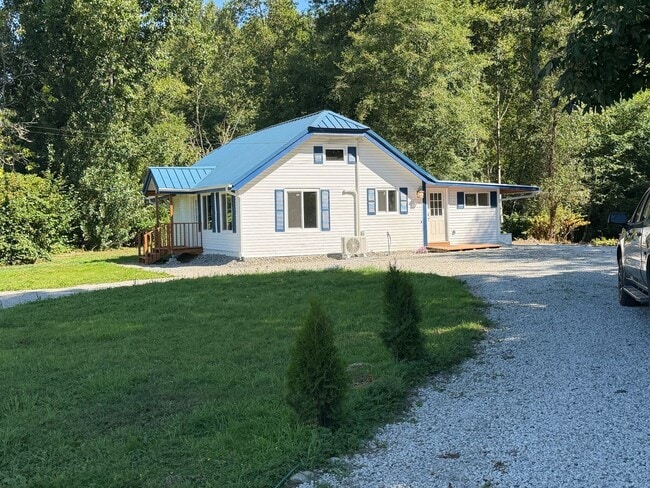 Photo - 20756 Prairie Rd