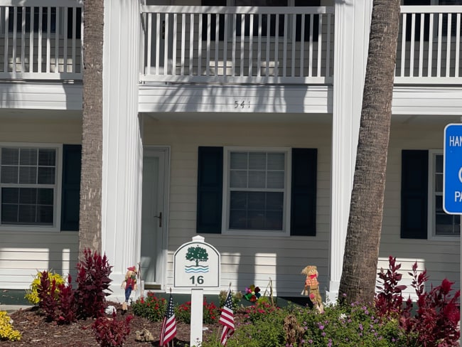 Photo - 541 White River Dr Unidad 16D