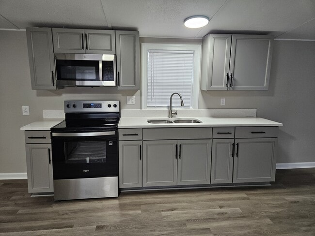 Photo - 118 Oakridge Dr