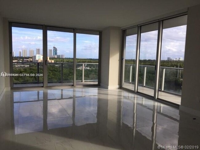 Photo - 16385 Biscayne Blvd Unit 16385 Biscayne Blvd # 621