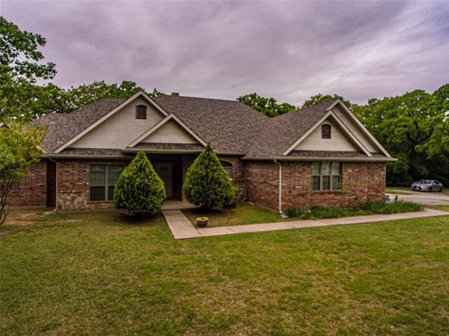 Photo - 659 Gould St