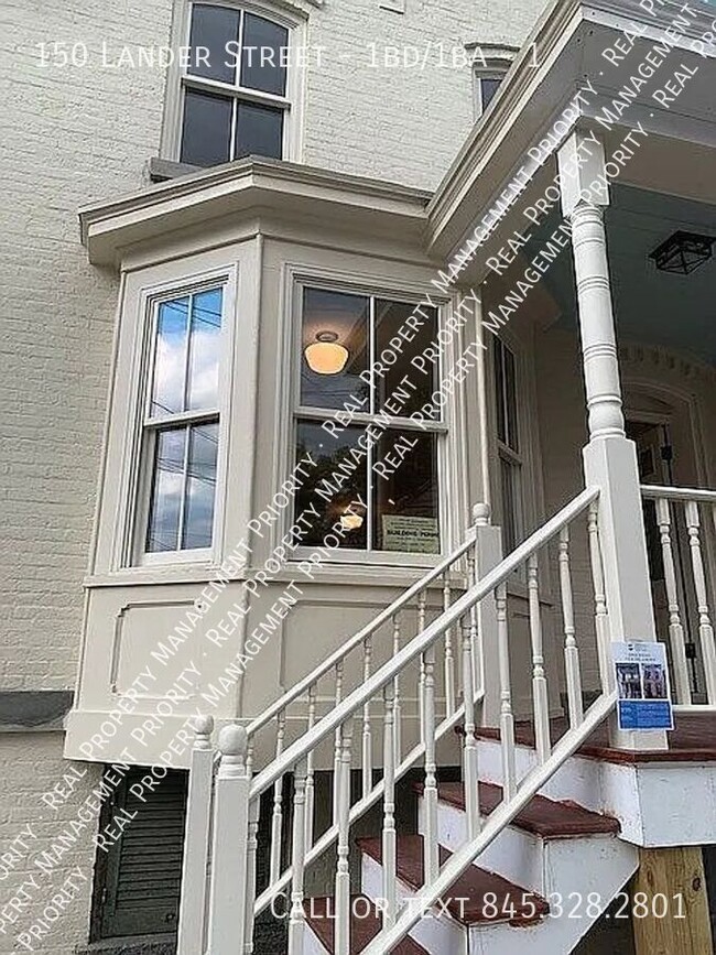 150 Lander St Unit 1