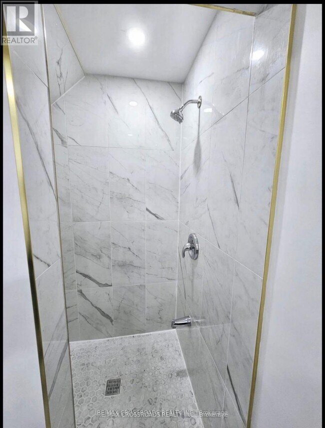 Photo - 21 Wilkes Crescent