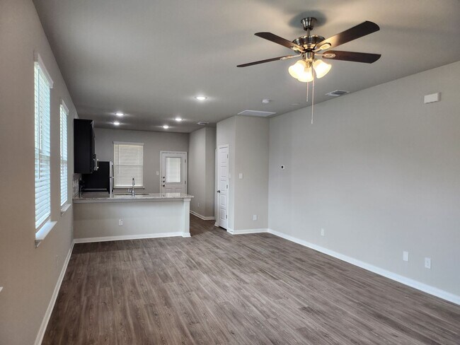 Photo - Luxury Living in the Heart of Cibolo!