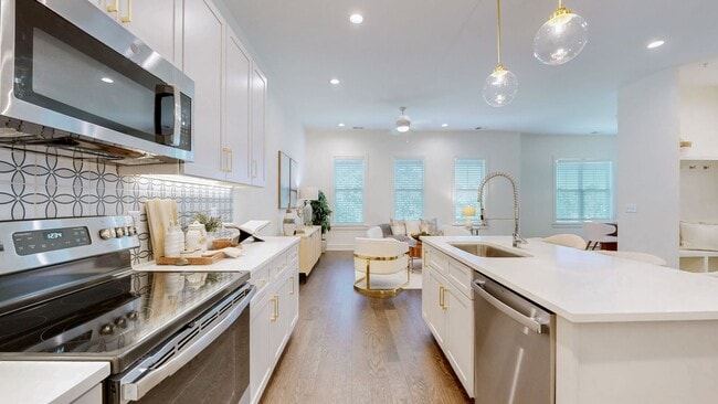 Photo - New 3/2.5 Townhome in Downtown Franklin, TN (pet friendly)!
