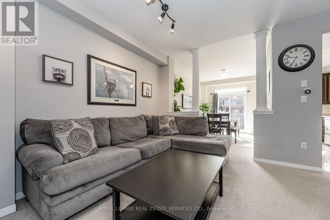 Photo - 2041 Fiddlers Way