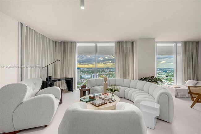 Photo - 1040 Biscayne Blvd