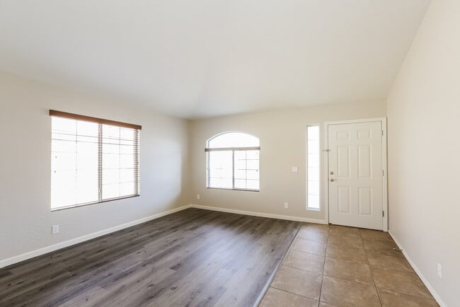 Photo - 2829 W Grenadine Rd