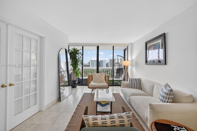 Photo - 1000 W Island Blvd Unit 2105