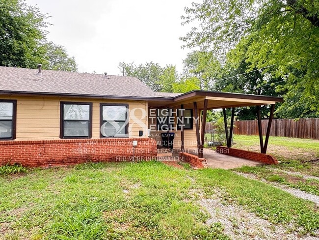 507 E Walnut St