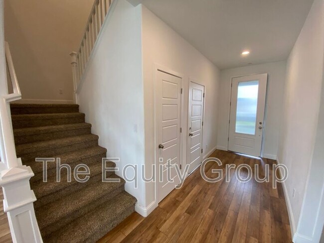Photo - 225 W Tyler Ave