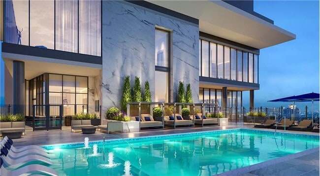 Building Photo - 301 W 5th St Unit S5-23