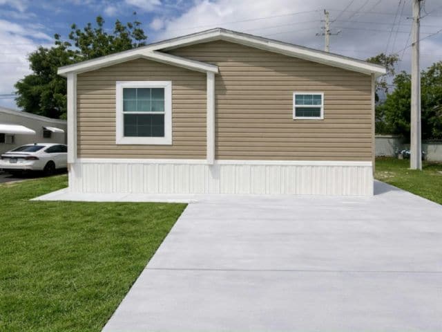 Building Photo - 457 Autumn Trail