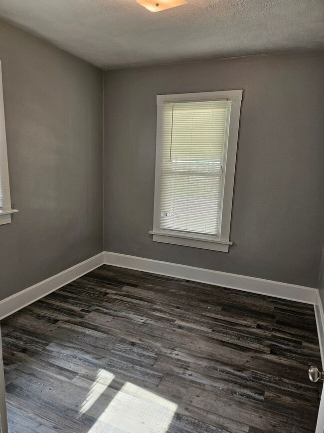 Photo - 2 Bed 1 Bath