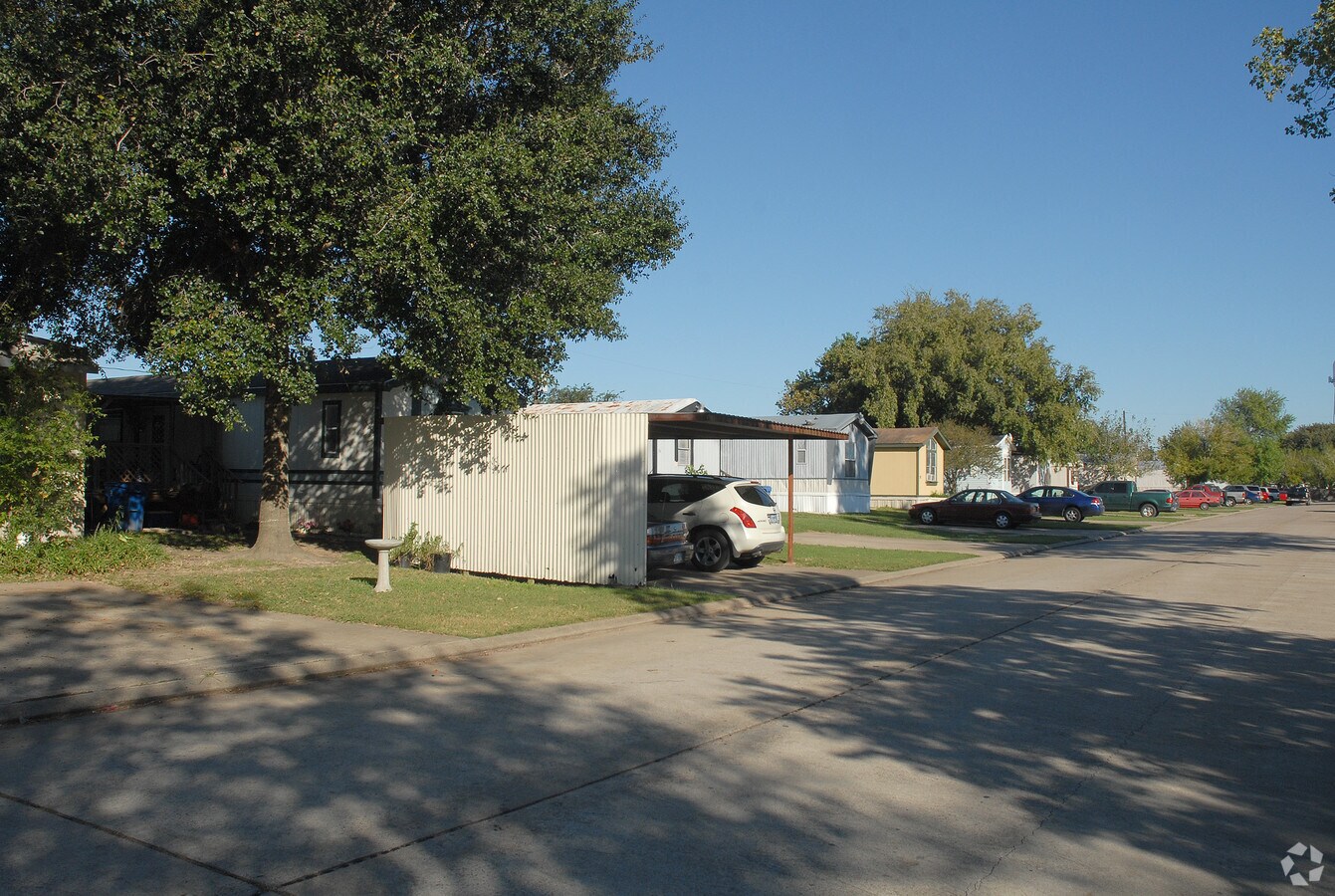 Photo - Brazos Mobile Home Park