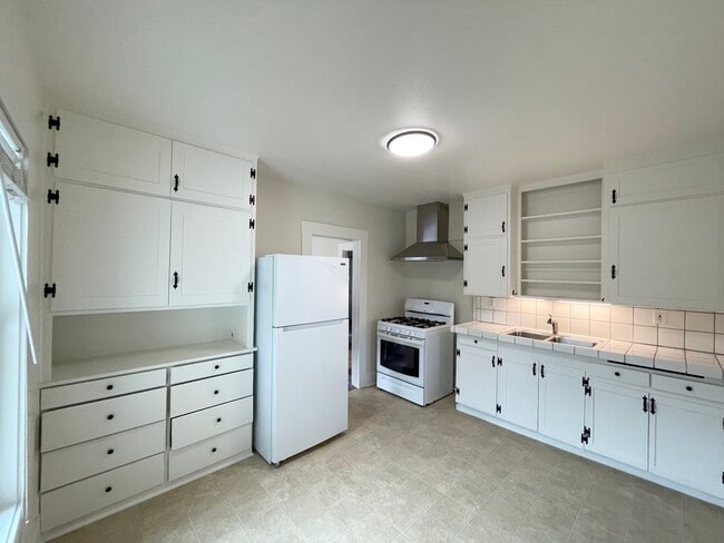 Photo - 1803 Harper St