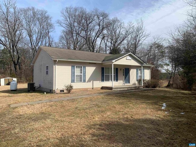 Building Photo - 7075 Maudes Ln