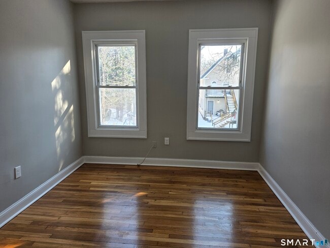 Photo - 250 Bassett St Unit 2nd