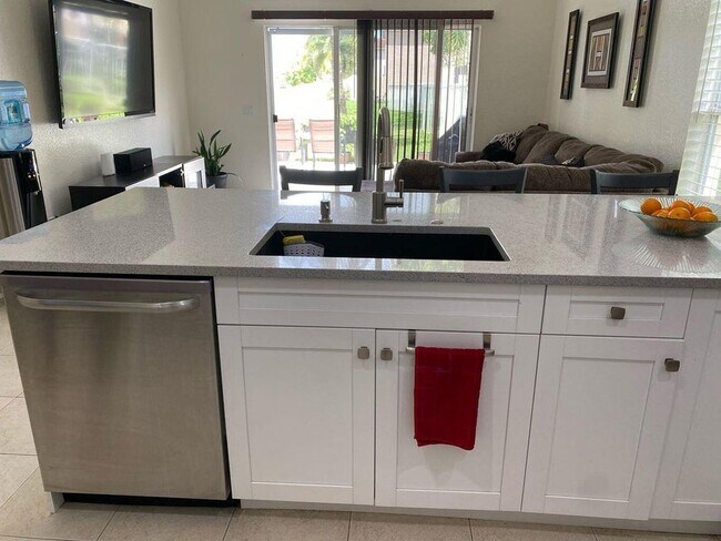 Photo - 5308 Moon Shadow Ln