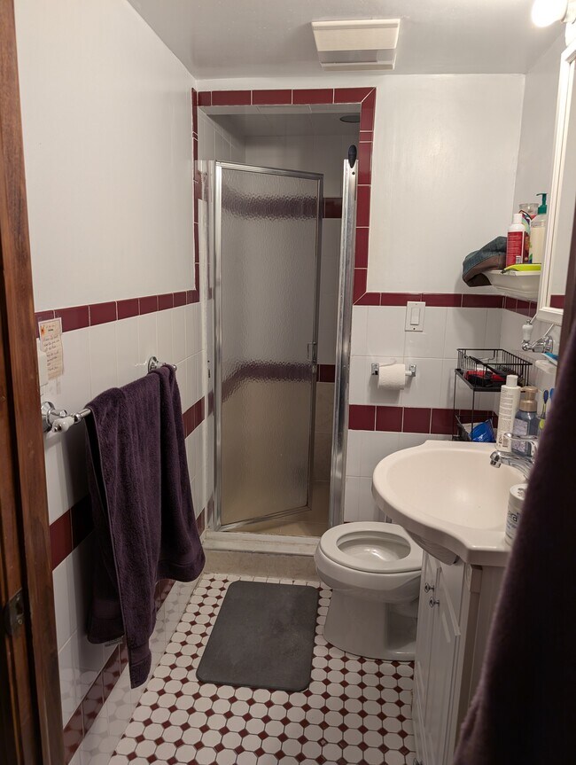 Photo - 27 South Crescent Circuit Unidad A