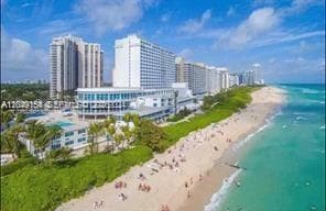 Photo - 5445 Collins Ave Unit 721