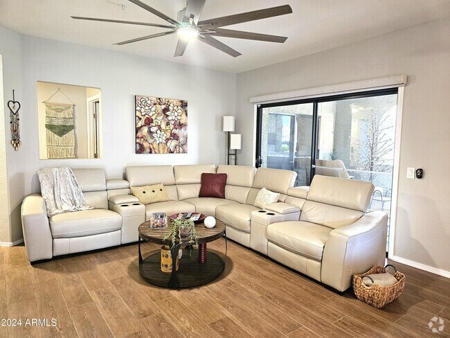 Building Photo - 15225 N 100th St Unit #1191 Rental