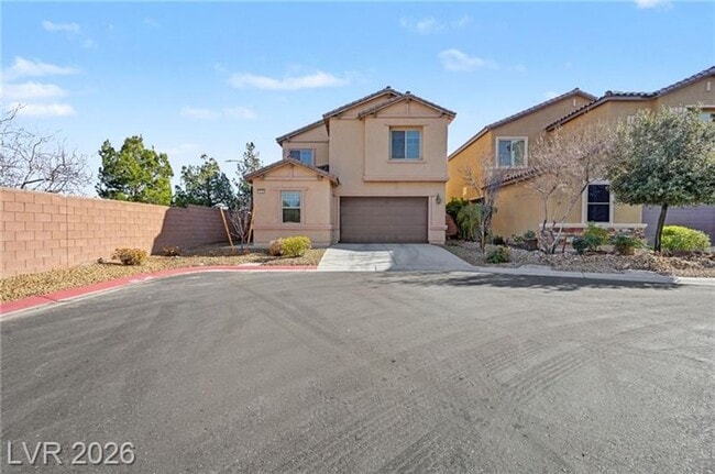 Building Photo - Beautiful 4 Bed in Gated Community