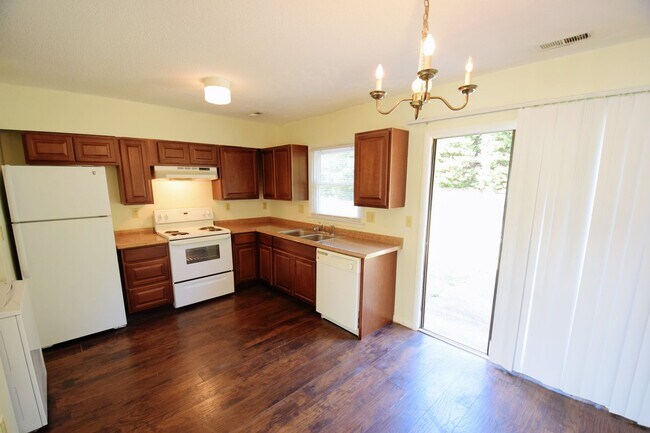 Photo - Abbey Lane-50% off first full month rent.