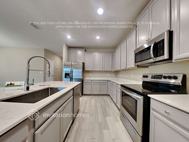 Photo - 10003 Lemon Grass Ln