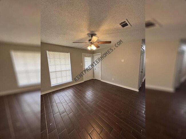 Photo - 124 Karen Cove