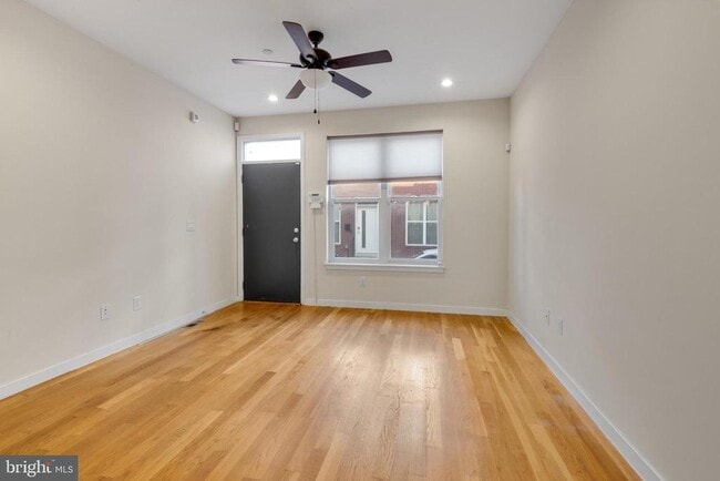 Photo - 2242 Wilder St