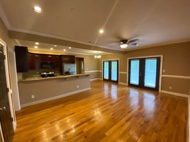 LUXURY THAT YOU CAN CALL HOME -RENOVATED 2... - LUXURY THAT YOU CAN CALL HOME -RENOVATED 2...