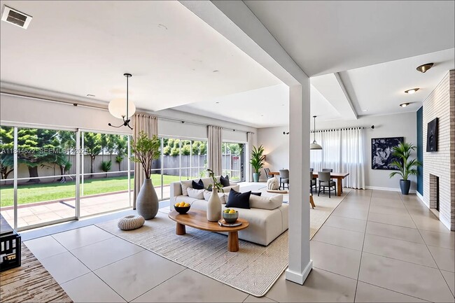 Photo - 1940 NE 185th Terrace