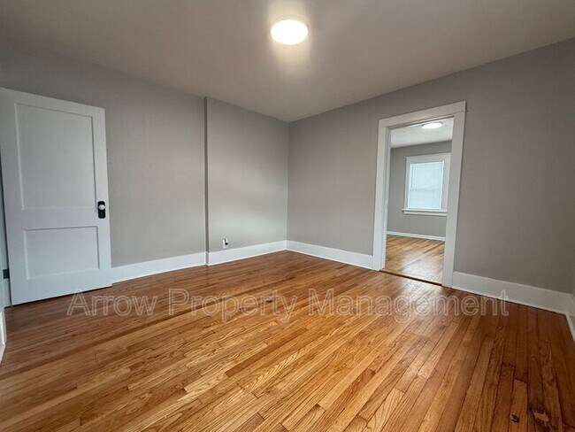 Photo - 130 N 27th St Unit 2