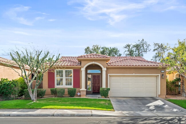 Building Photo - 2651 Desert Breeze Way