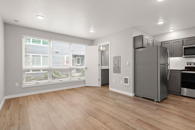 Photo - 8537-8537 N Saint Louis Ave Unit 8531-B
