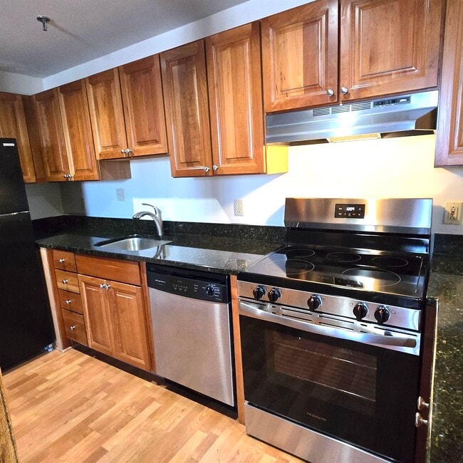 Photo - 335 Cypress St Unidad 4J